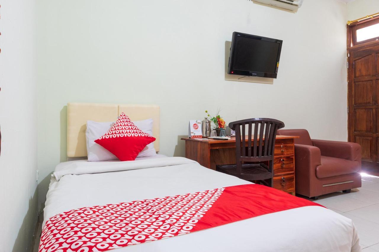 Super Oyo 1682 Greenia Hotel Kupang  Eksteriør billede