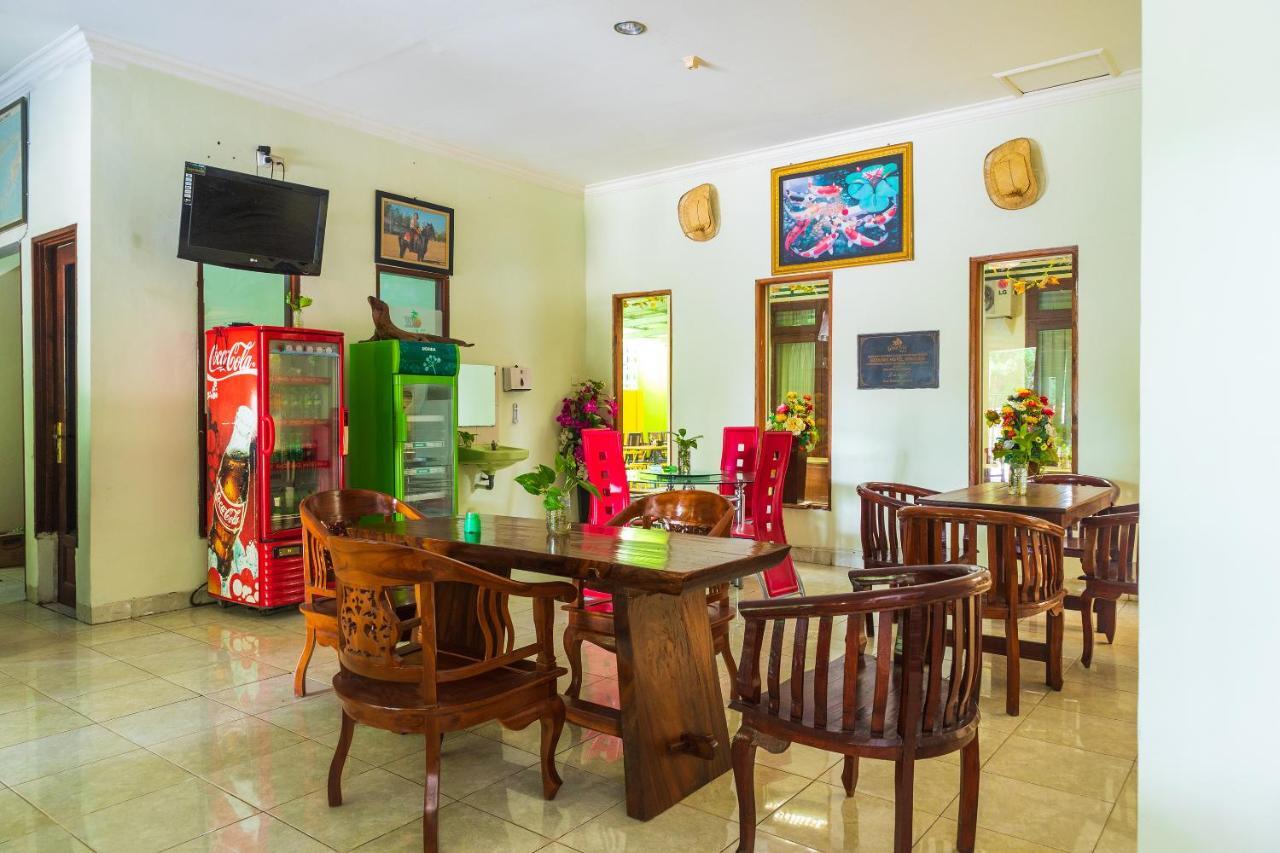 Super Oyo 1682 Greenia Hotel Kupang  Eksteriør billede
