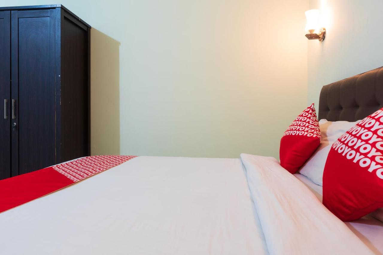 Super Oyo 1682 Greenia Hotel Kupang  Eksteriør billede