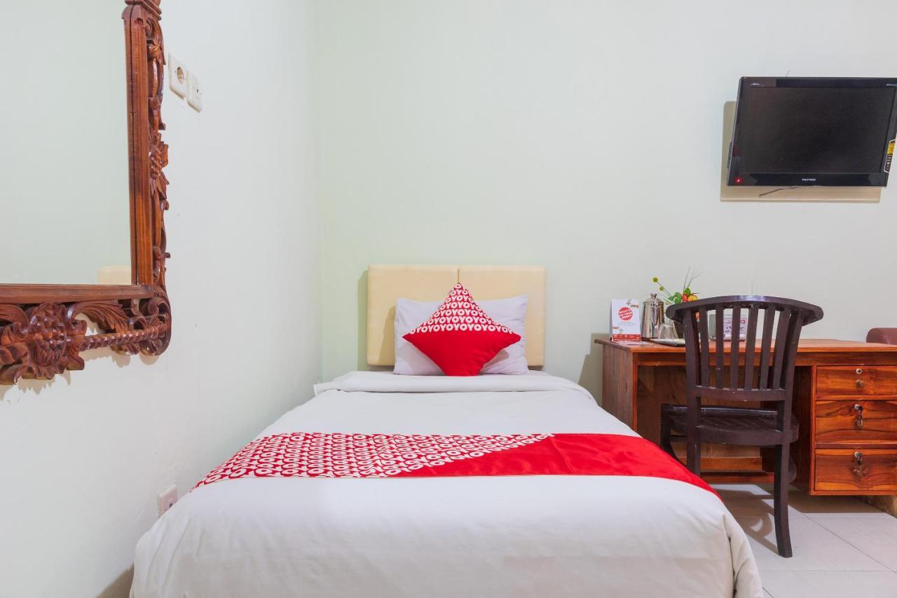 Super Oyo 1682 Greenia Hotel Kupang  Eksteriør billede